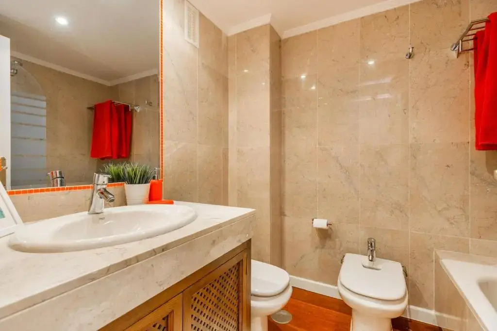 SAM2- 2 bedroom apartment close to Puerto Banus