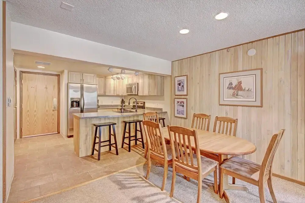 CM336 Copper Mtn Inn by RedAwning