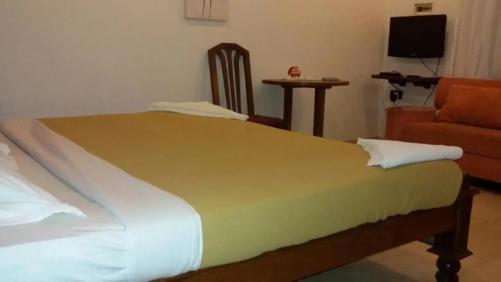 Raja Park Beach Resort