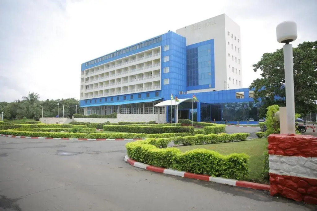 Hotel Ecole Lebenin