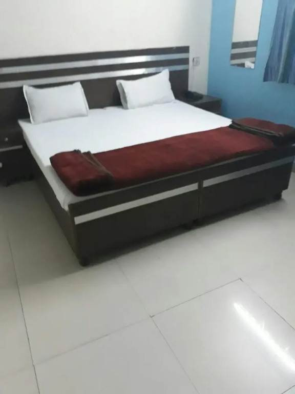 Hotel S P
