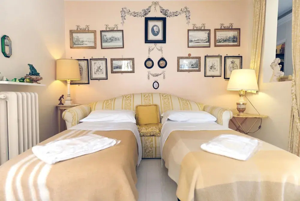 Imperial Negresco - 5 Stars Holiday House