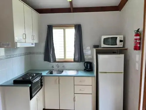 Lakes Main Holiday Park