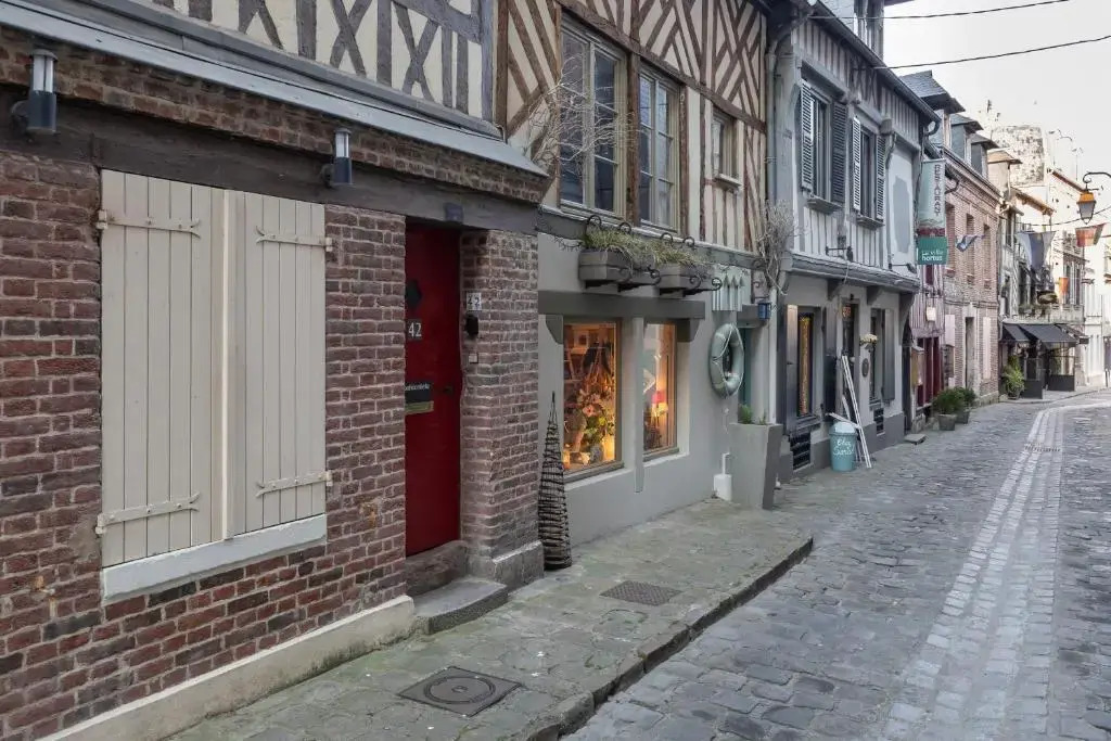 La maison Confidentielle - plein centre historique - 2 chambres - 4 pers