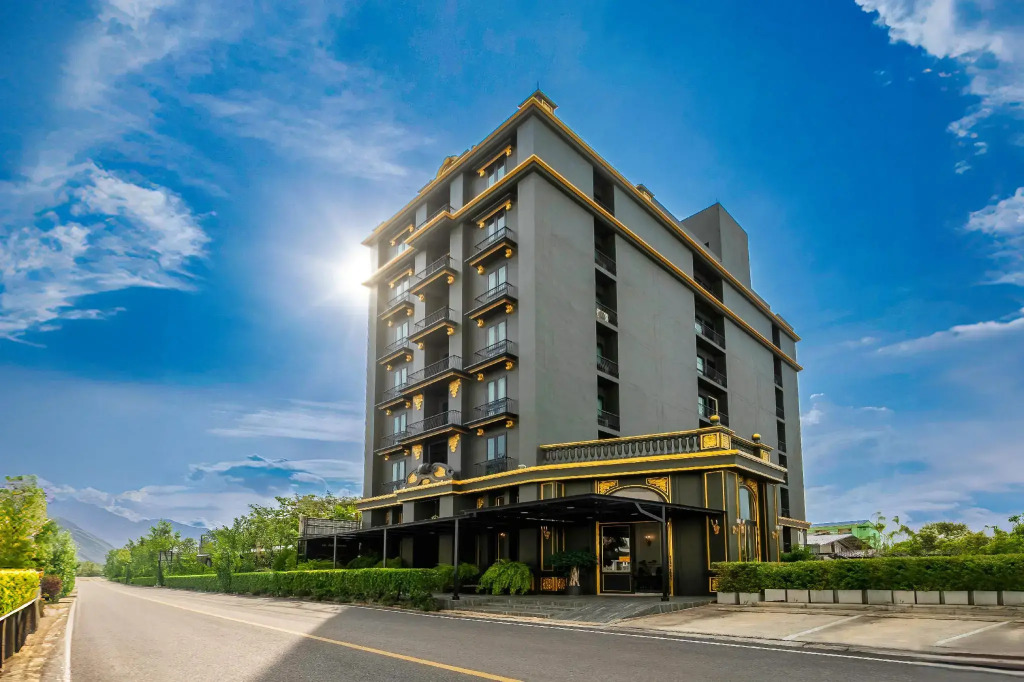 A.LIST HOTEL