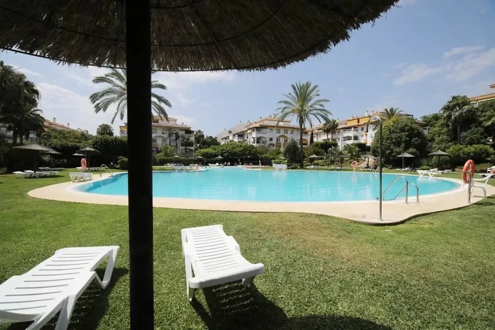Apartment With In Marbella With Pool Access Enclosed Gard