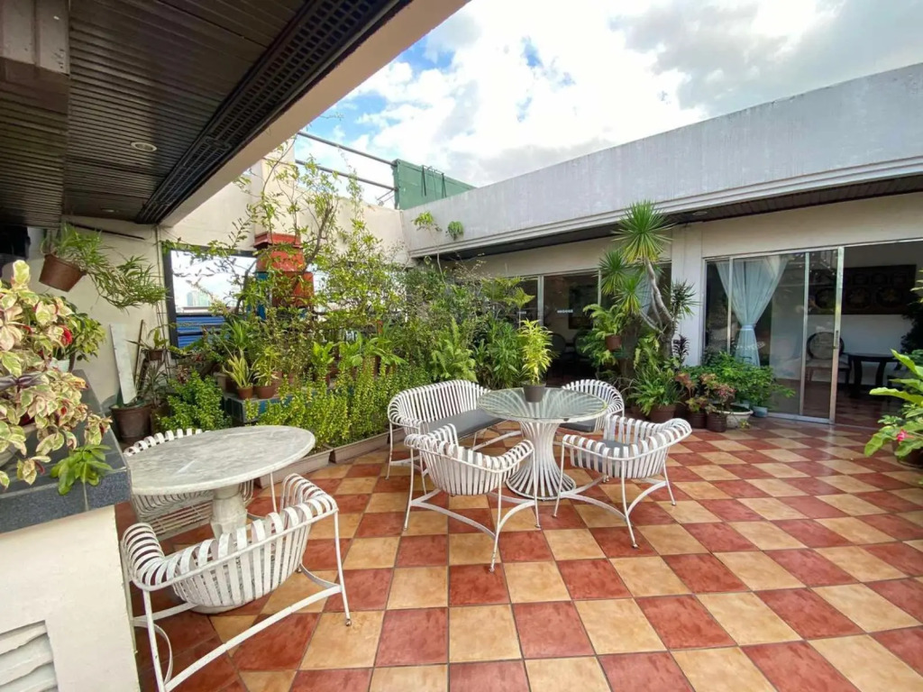 Stone House Quezon City