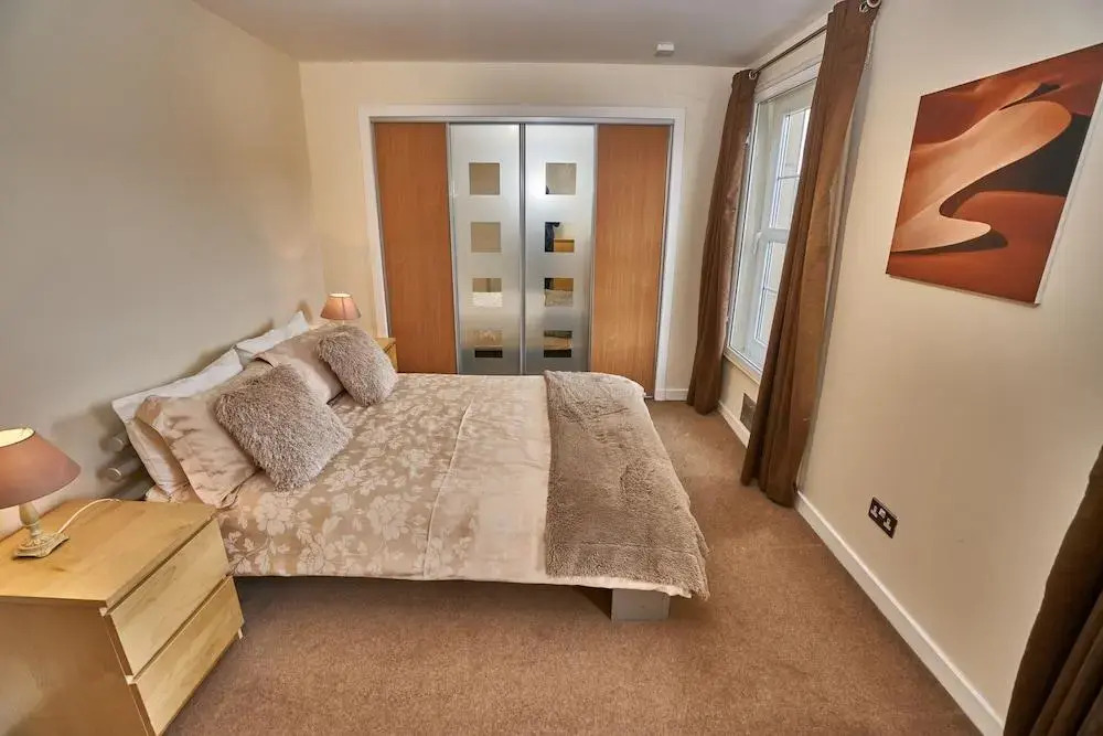Edinburgh Pearl Apartments - Haymarket Residence