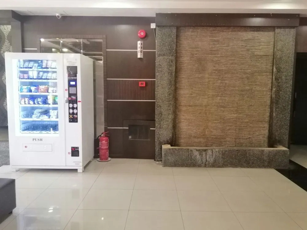 OYO 89948 Hotel Masai Utama