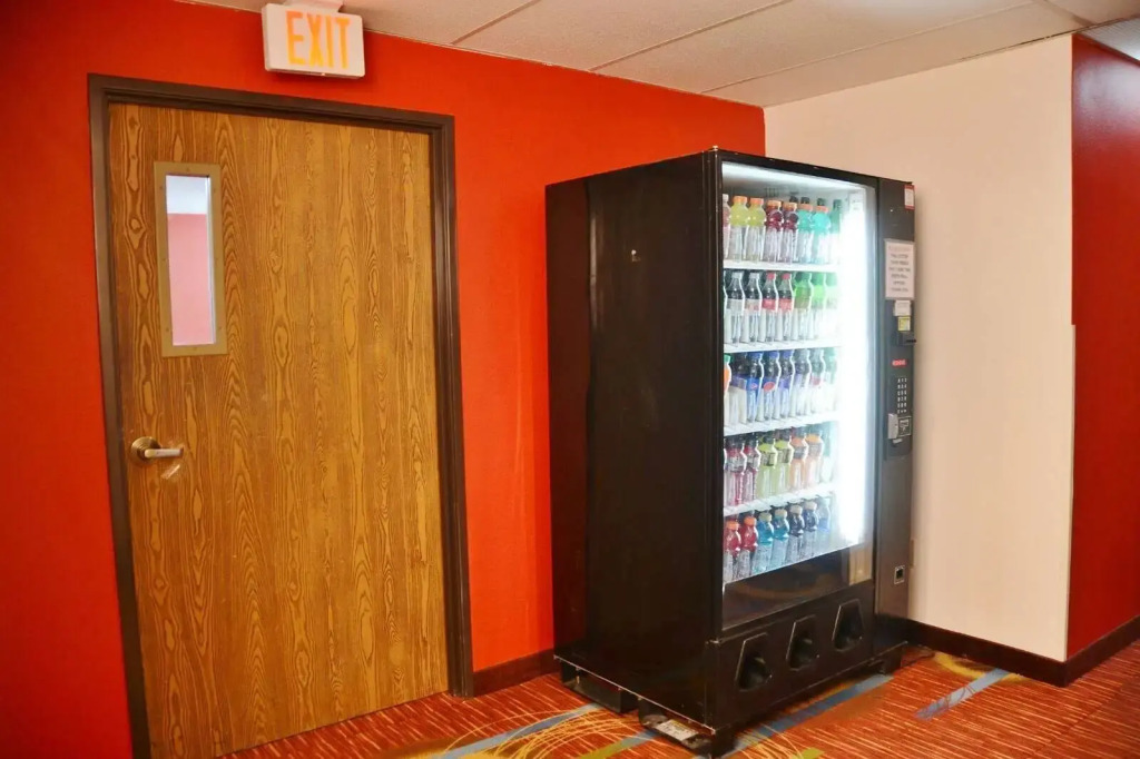 Country Hearth Inn & Suites - Kenton