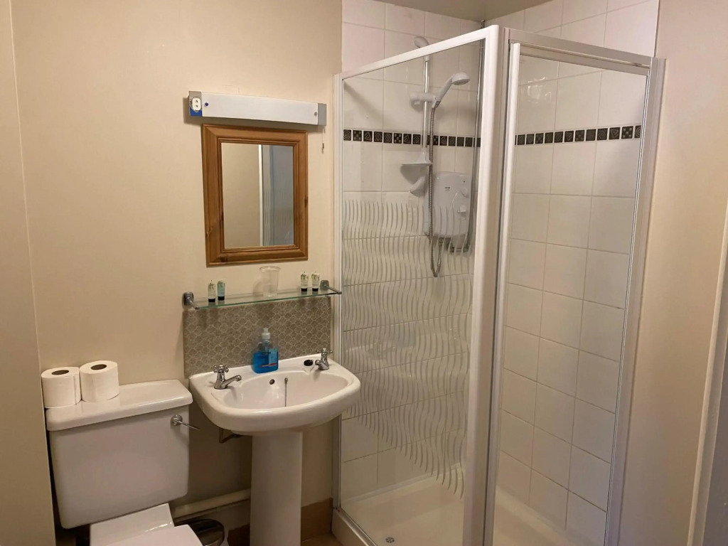 The Bullshead, Arthingworth House B&B