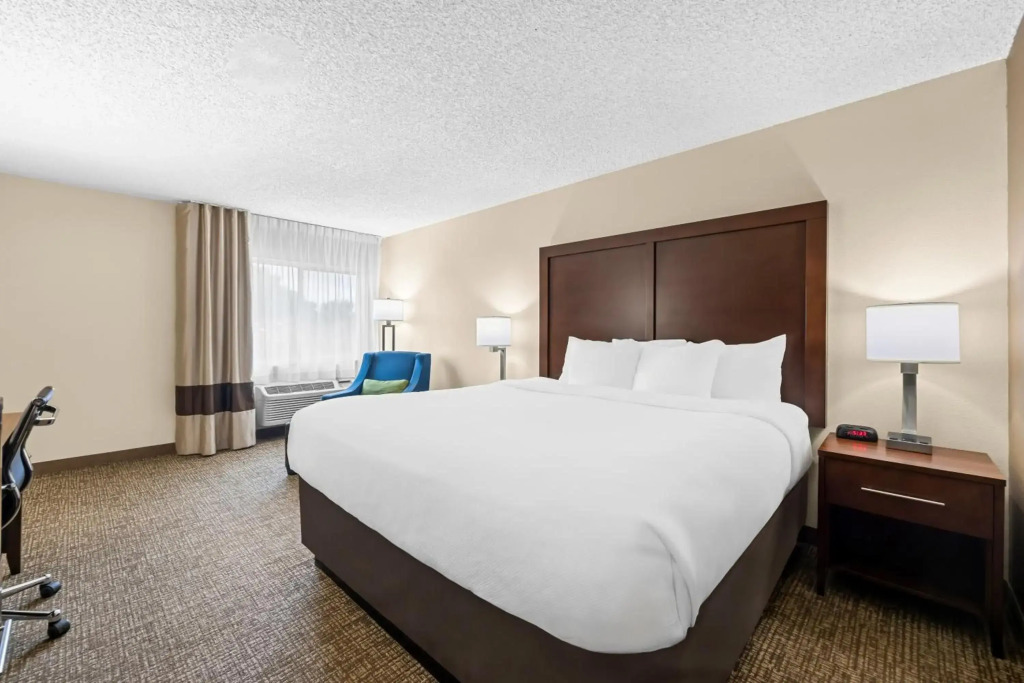 Comfort Inn & Suites Pueblo