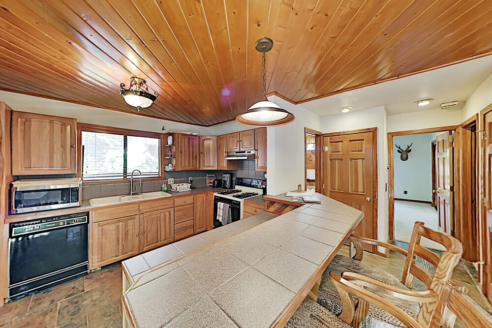 Incline Chalet Near Skiing, Hiking, Casino, and Restaurants home