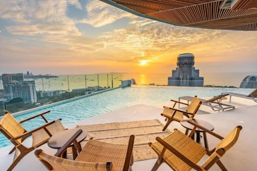 Отель Akara Pattaya