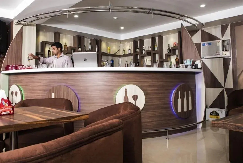 Hotel Southcity