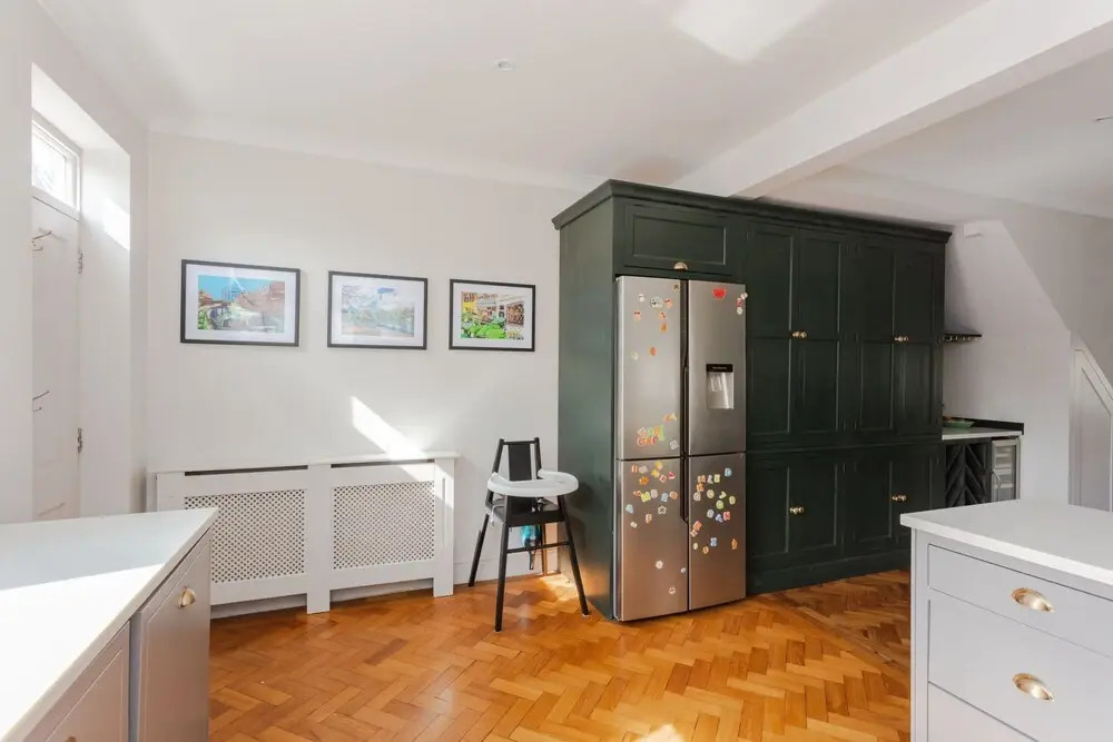 Newly Refurbished 4 Bedroom House in East London