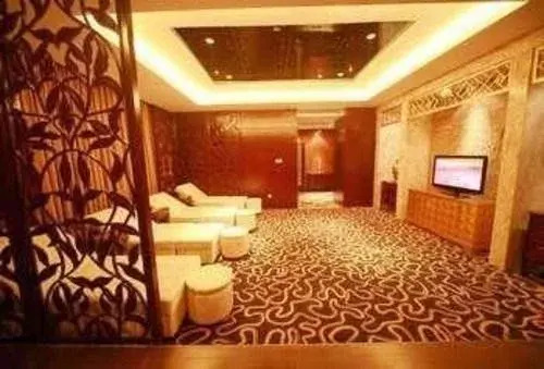 Wanchi International Hotel - Langzhong