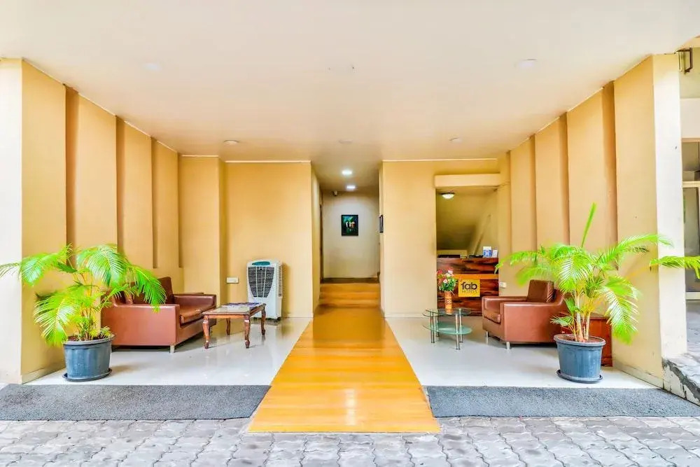 FabHotel Vosiv