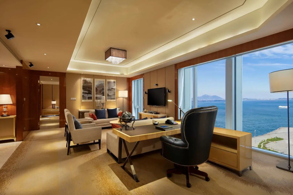 Hilton Dalian