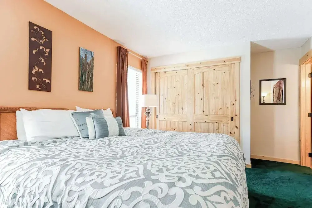 Family Fun Condo Stay for 6!