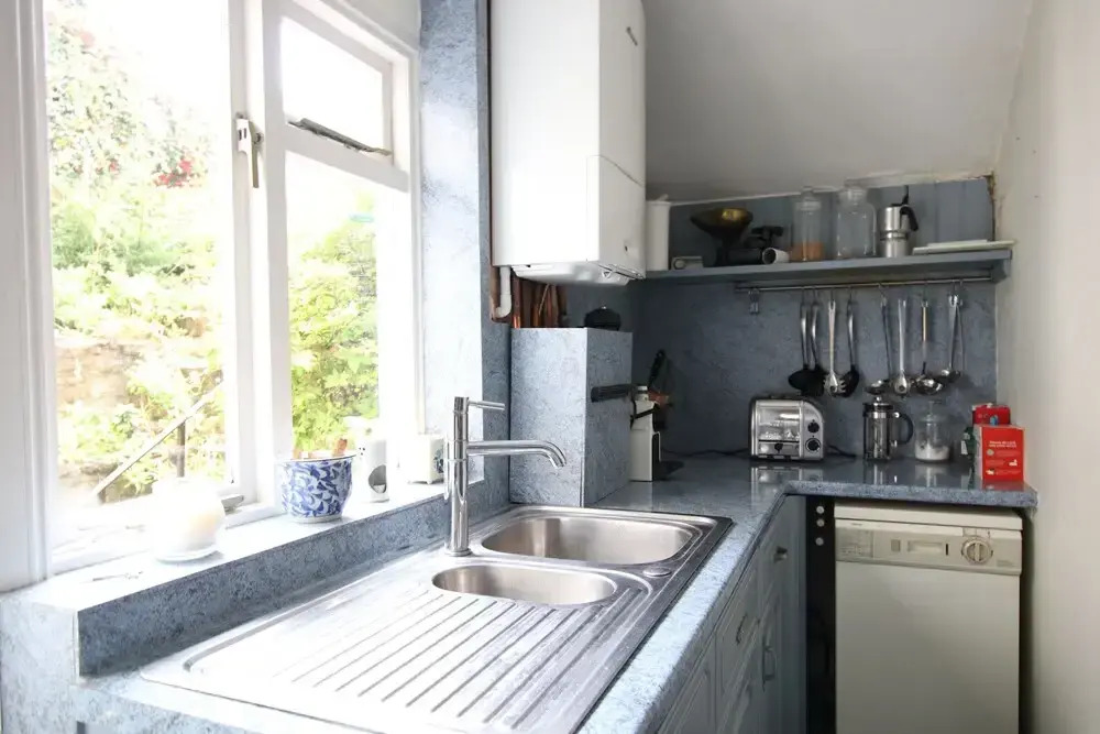 Charming & Spacious Garden Flat Close to the Clifton Triangle