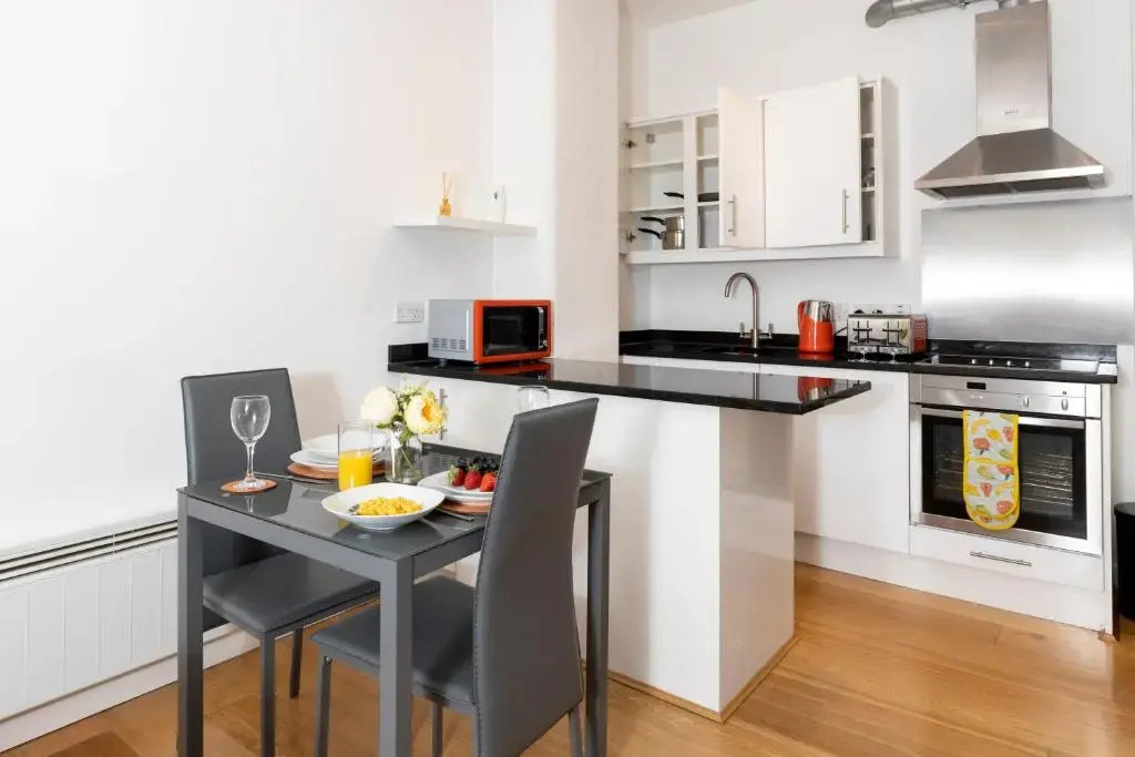 Leicester Luxury Apartments - Cherub