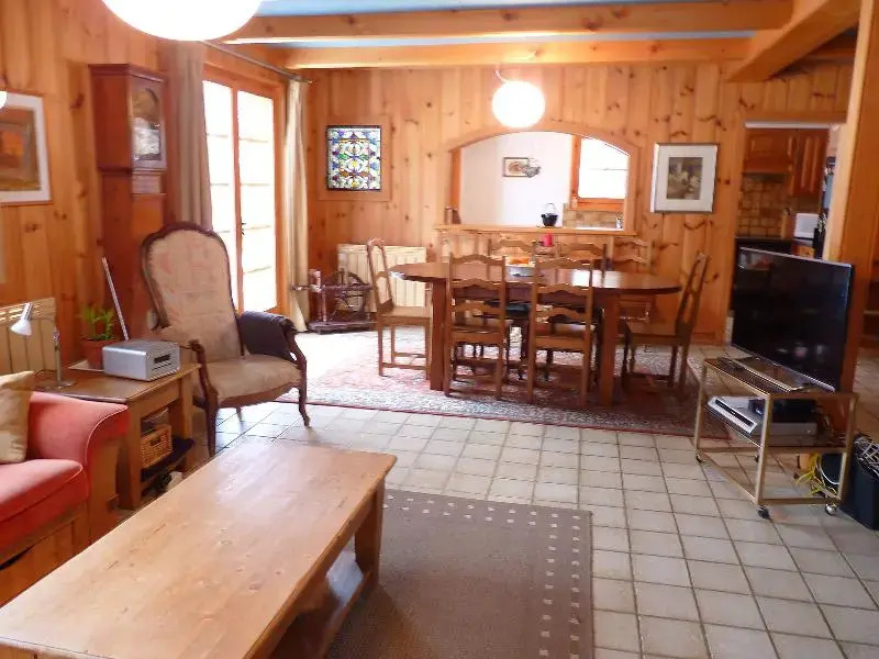 Chalet Ovronne