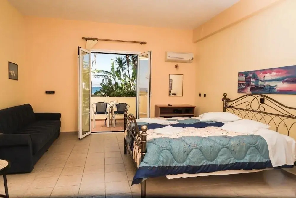 Ammes Apartments