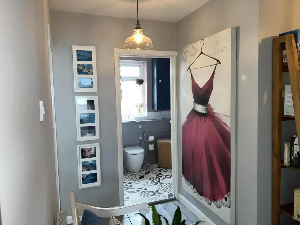 Sea Facing 2Bd Terraced Home - Peacehaven