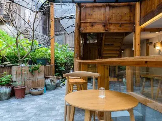 Picking up Light Preface·Xiansi Homestay