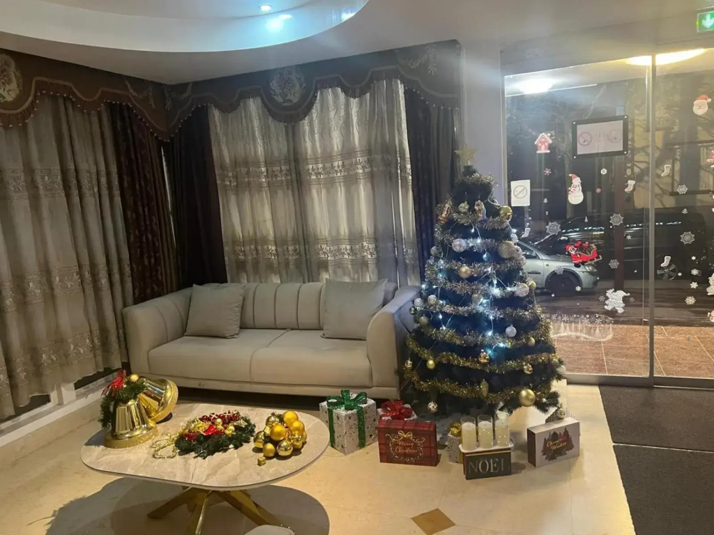 Hotel Grand Paris