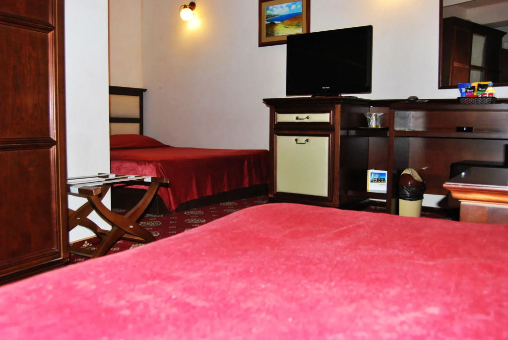 Hotel Megalos