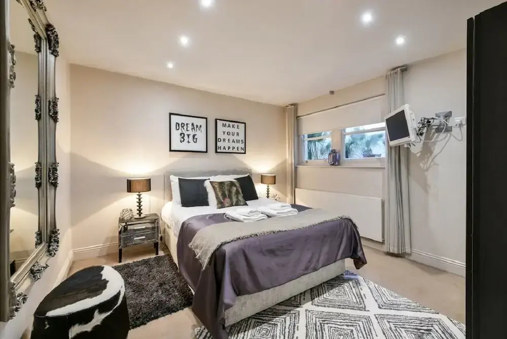 Central London Mews House