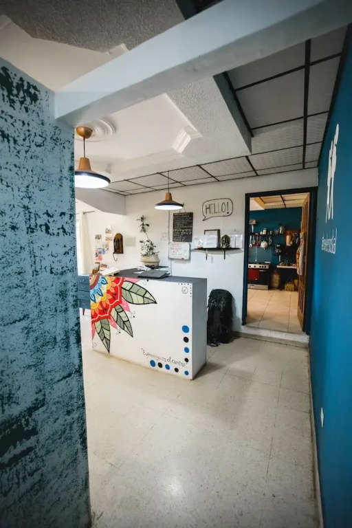 Hostel, Café & Garden Travelers