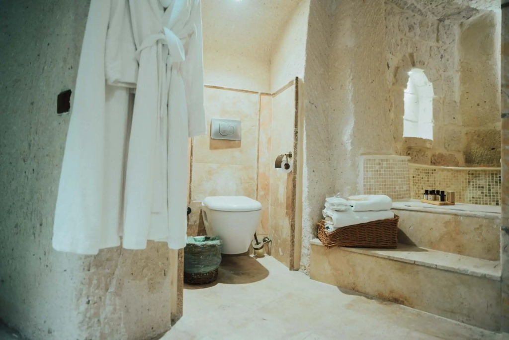 Hu of Cappadocia - Special Class