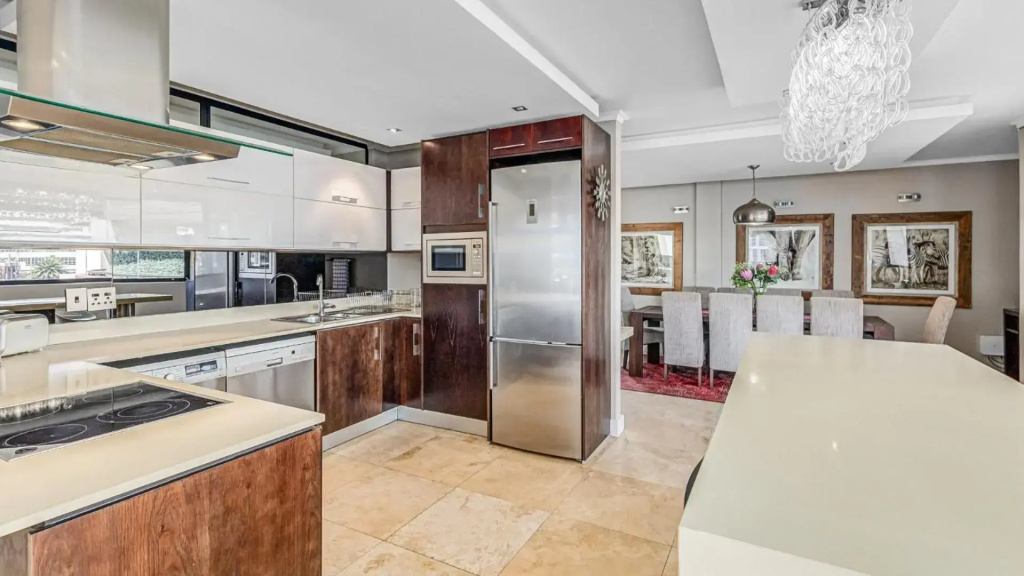 Luxury Penthouse In The Heart Of Sandton