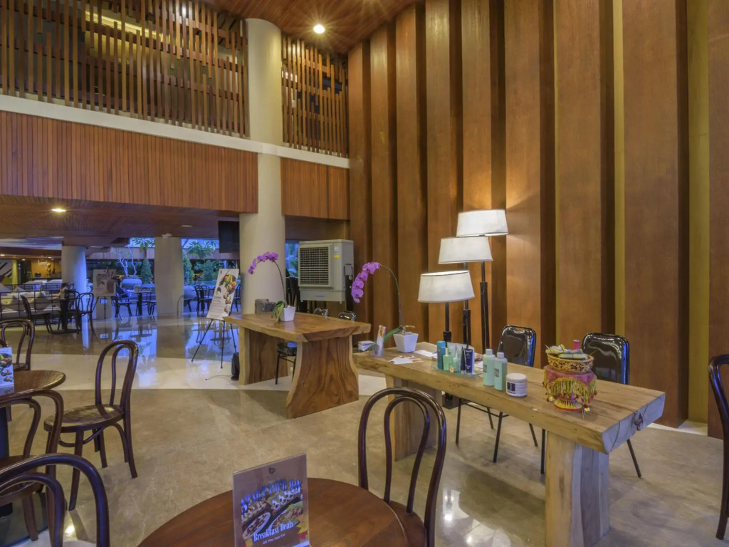 Bedrock Hotel Kuta