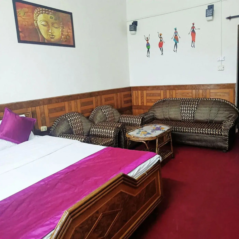Tribhuvan Ranikhet by Goroomgo