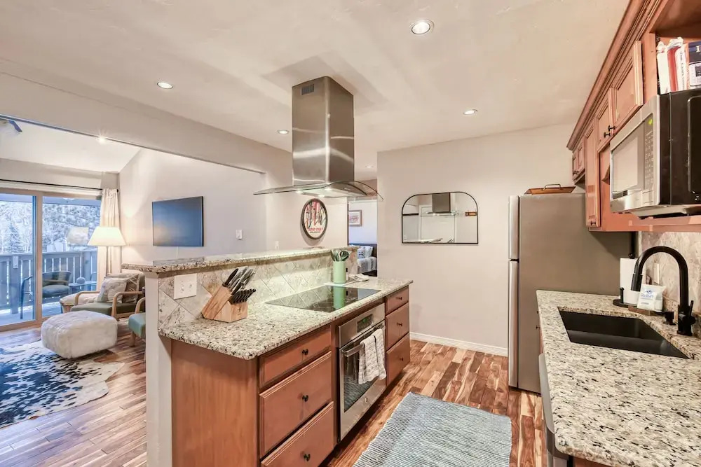 E309 W Beaver Creek Blvd 2 Bedroom Condo
