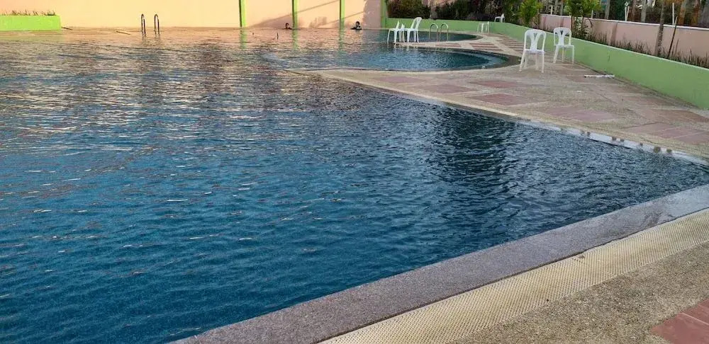 Phuket - Phanason city condo