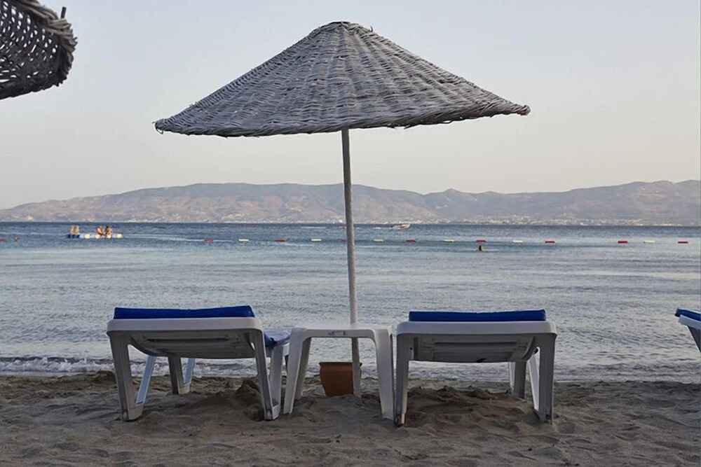 Meteor Beach Hotel