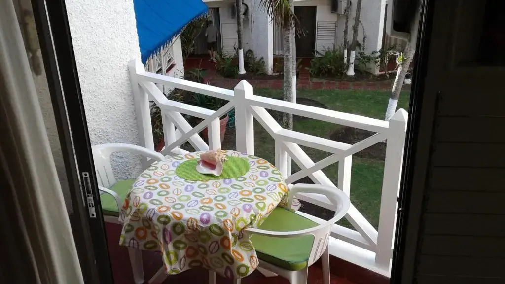 Chrisanns Beach Resort Apartment 10