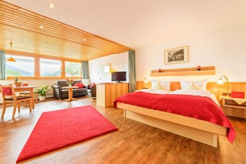 Familien- und Wellnesshotel "Landhaus Viktoria"