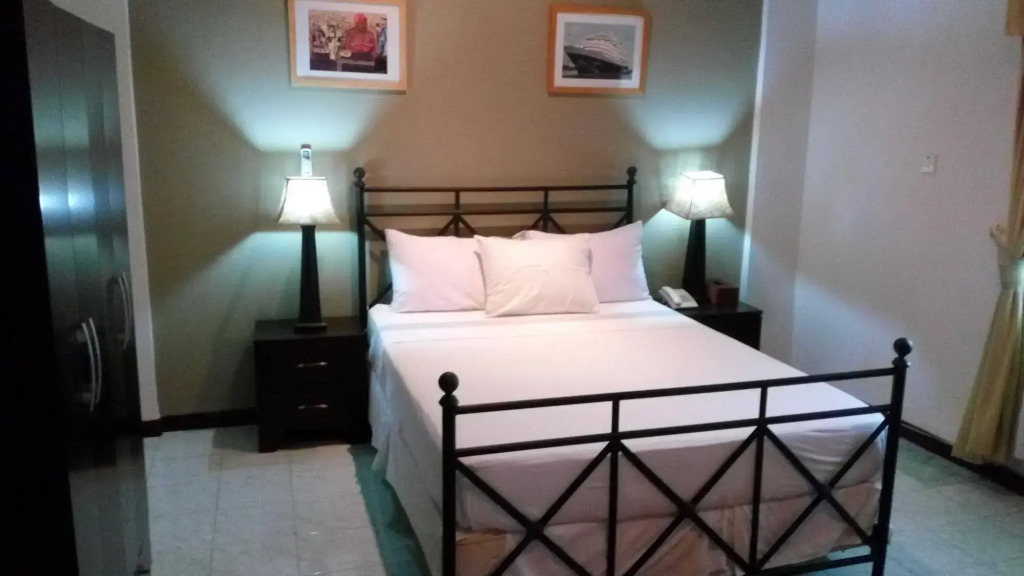 TEMA central Hotel