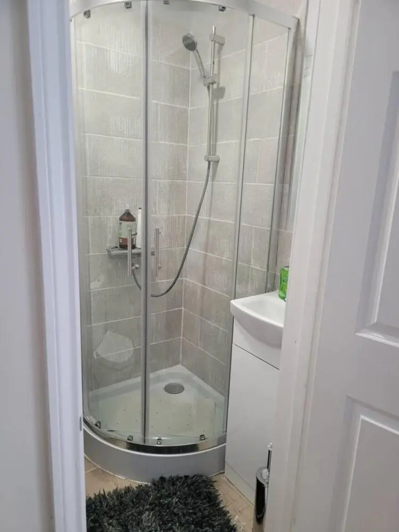 Stunning Studio in Reading Town Centre