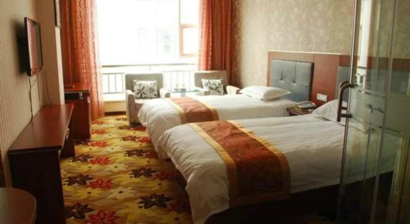 6+1 Business Hotel