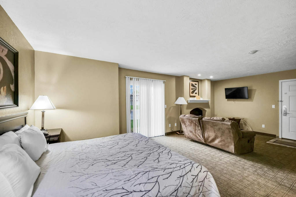 Red Lion Inn & Suites Urbana