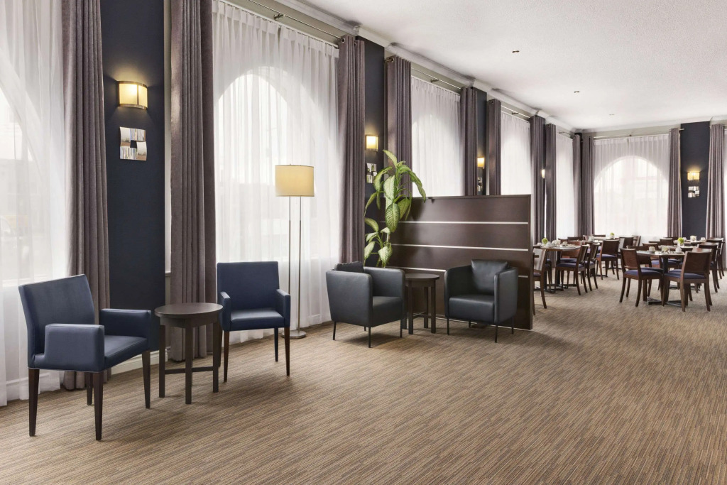 Days Inn by Wyndham Montreal Airport Conference Centre