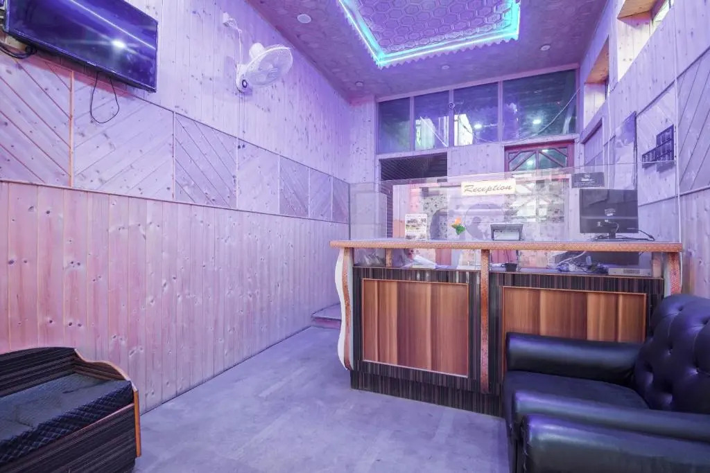 OYO 66476 Hotel Divine Kashmir