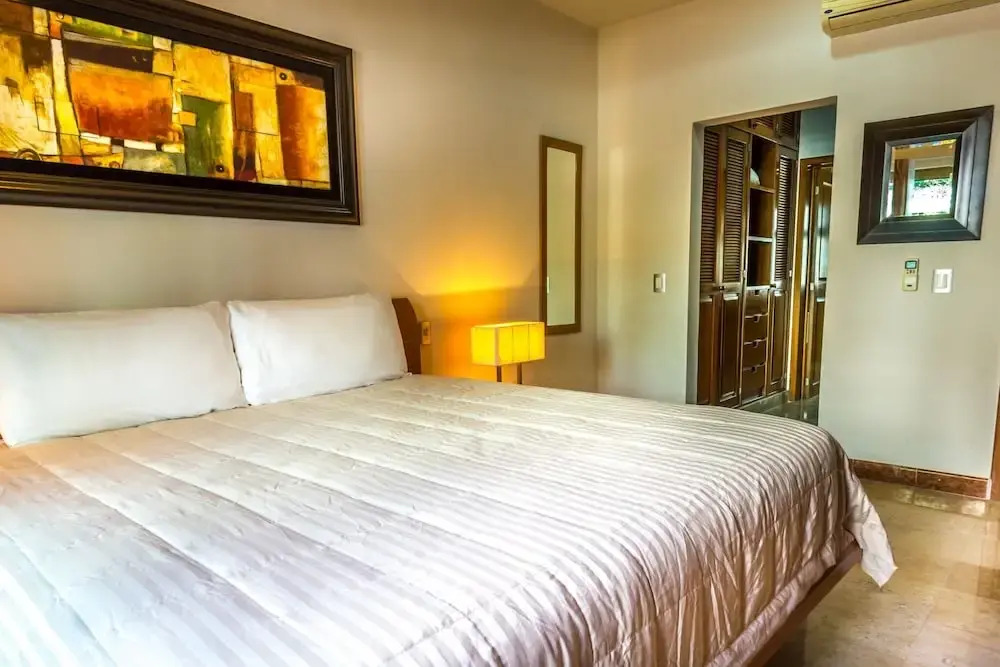Paseo Del Sol Reef B 104 3 Bedroom Condo